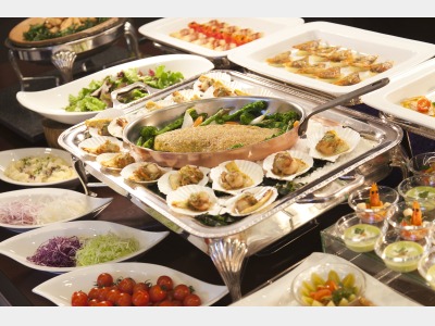 ブッフェレストラン「ア クールベール」料理イメージ