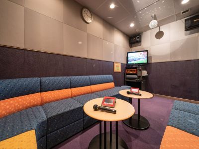 カラオケルーム（ご予約制／有料）