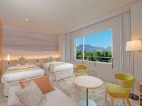 �X�[�y���A���[���i�o�X�t�j