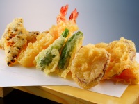 [HG߂̓Vw͏{̐HނD݂̋B̊e킨łܖB