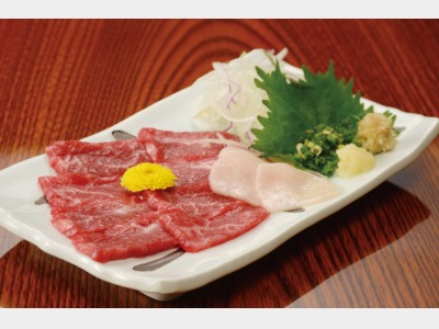夕食/味覚UP　馬刺しイメージ