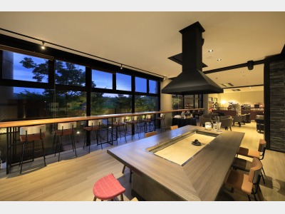 ラウンジ囲炉裏