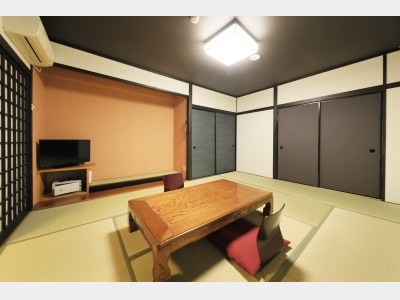 和室10畳（定員4名）