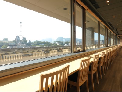 ＜六花－Rokka－＞お一人も2名様でものんびり朝食を楽しめるカウンター席