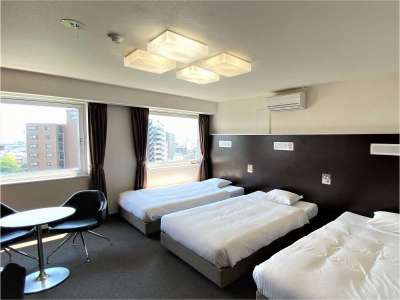 トリプルルーム