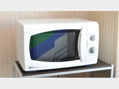 1Fロビーに電子レンジも御座います。