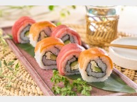【7/1-8/31】25夏シース?ンメニュー_カリフォルニアロール寿司