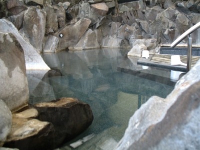 宿泊者専用温泉 岩風呂