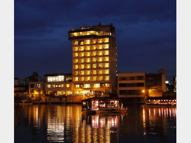 小京都の湯　みくまホテル 外観