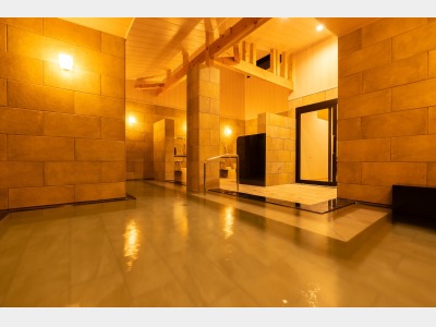 大浴場　山の音