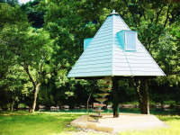 �c���[�^�n�E�X�O��