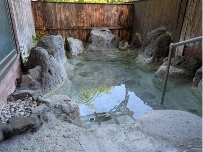 貸切露天風呂(内湯付)『きりの湯』