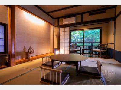 スタンダード客室（和室10畳＋広縁）