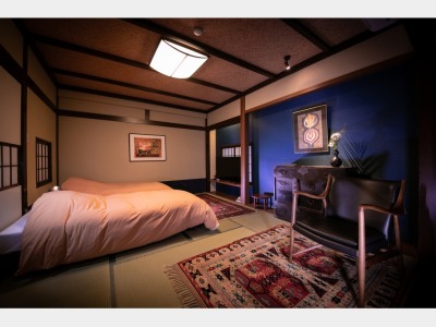 アンティークルーム 藍