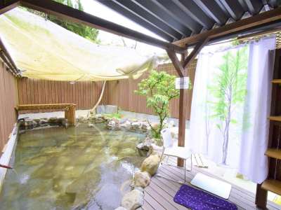 貸切露天風呂