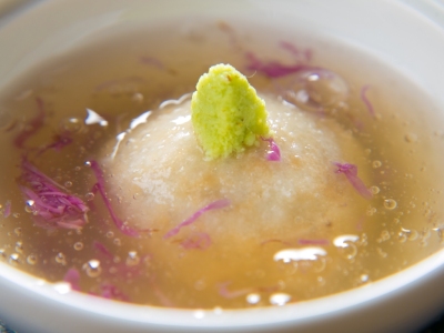 夕食一例＜里芋饅頭・菊花餡＞