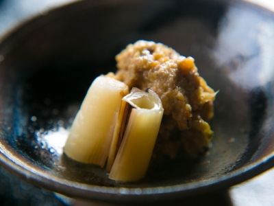 夕食一例＜自家製鳥味噌＞