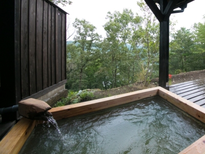 【露天風呂付き離れ】木部の棟・客室露天