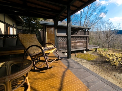 【露天風呂付き離れ】木部の棟・テラス