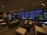 ���E���W�i���r�[�j