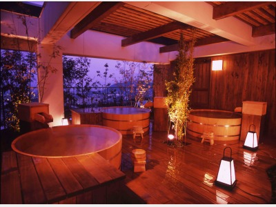 6階露天風呂「天空の森」