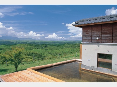 「満天望温泉」露天風呂