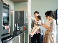 無料おもてなしサービス ウェルカムドリンクコーナー
