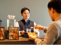 無料おもてなしサービス 地獄蒸しコーナーでの梅酒・焼酎無料サービス