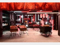 ���{�i��j