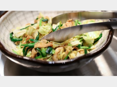 【ご当地メニュー】にら豚