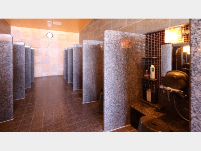 【男性】洗い場（12台）