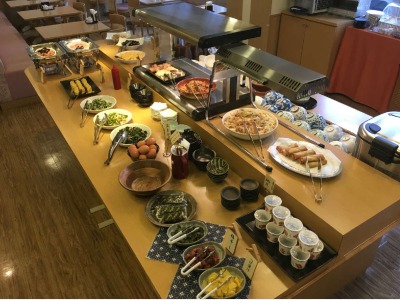 朝食バイキング一例