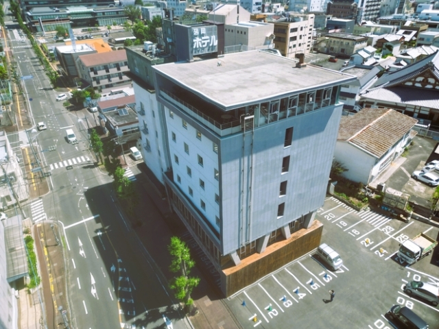 延岡ホテル 外観横（昼）