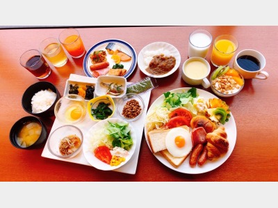朝食バイキング