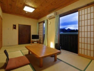 寛ぎの空間に佇む離れ