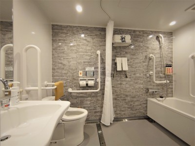 ユニバーサルシングル　バスルーム