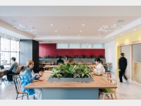 �u���E�\���C�� RICE BOWL SHOP&CAFE�v