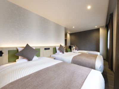 スタンダードトリプル(3名セット)