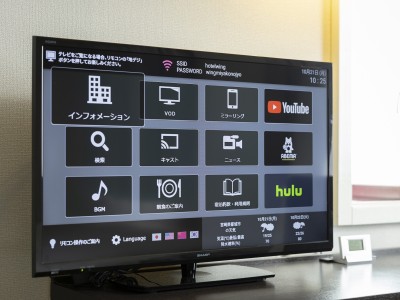 【客室】ミラーリング機能対応液晶テレビ