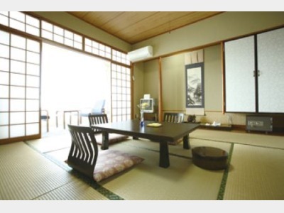 客室一例（和室）