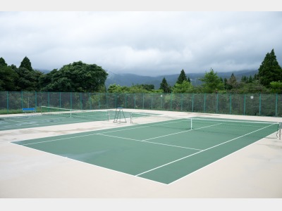 テニスコート