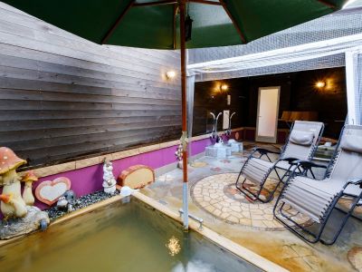 完全プライベート温泉なので、お好きな湯温に調節してご利用ください。