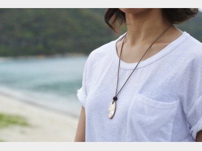 夜光貝アクセサリー作り