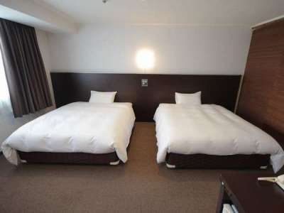 デラックスツイン