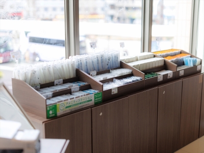 【アメニティ】フロントにてご用意しております。