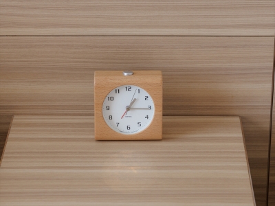 【スタンダードツイン(南館) 24㎡】時計