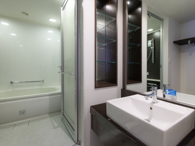 【スタンダードツイン(南館) 24㎡】バスルーム