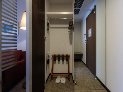 【デラックスダブル(北館) 33㎡】クローゼット