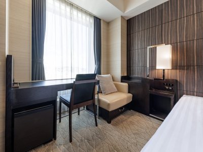 客室一例（セミダブル）