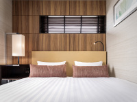 ����ɂ���������T�[�^�u�����h�̃}�b�g���X���̗p�B